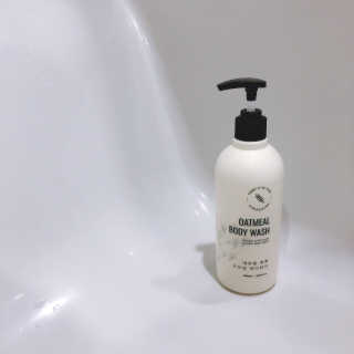 (주)에네스티 내추럴 촉촉  오트밀 바디워시 500ml — 2.5점을 준 리뷰어가 2019년 10월 올린 사용 사진