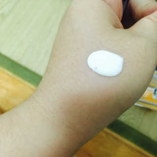 BIODERMA 바이오더마 포토덤 아쿠아 플루이드 선 — 4점을 준 리뷰어가 2017년 3월 올린 사용 사진