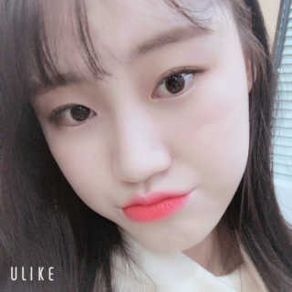 JM솔루션 물광 커버 파운데이션 럭셔리 — 2.5점을 준 리뷰어가 2018년 12월 올린 사용 사진