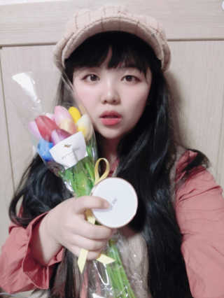 라임코스메틱 리얼 커버 핑크 쿠션 — 3.5점을 준 리뷰어가 2020년 2월 올린 사용 사진