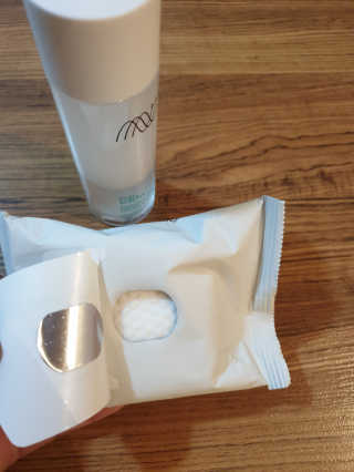 눈누난나 아이 릴리프 메이크업 리무버 + 클렌징 패드 — 5점을 준 리뷰어가 2019년 11월 올린 사용 사진