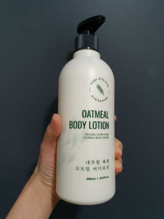 (주)에네스티 내추럴 촉촉  오트밀 바디로션 500ml — 5점을 준 리뷰어가 2019년 11월 올린 사용 사진