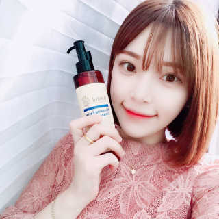 아미니 릴렉싱 페이셜 클렌징 오일 — 4.83점을 준 리뷰어가 2018년 10월 올린 사용 사진
