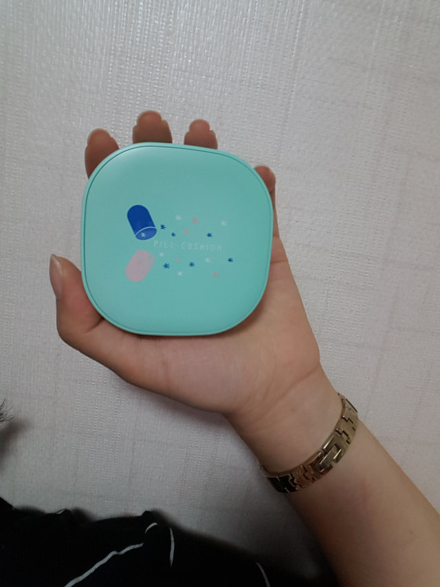 알약쿠션 리뷰 사진