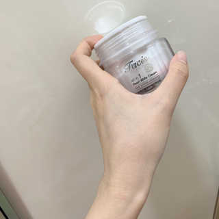 파시스 올인원 진주 화이트닝 크림 100ml — 5점을 준 리뷰어가 2018년 11월 올린 사용 사진