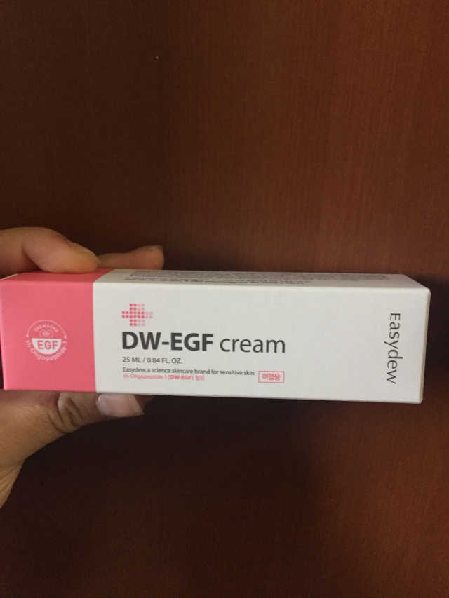 이지듀 디더블유 이지에프 크림 리뷰 사진