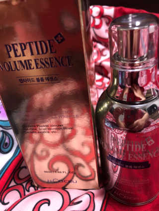 닥터펩티 제이앤코슈 펩타이드 볼륨 에센스 50ml — 5점을 준 리뷰어가 2018년 10월 올린 사용 사진