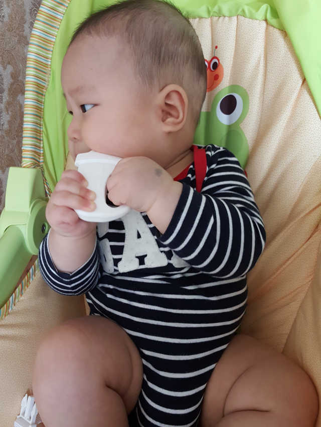 심통젖병치발기 리뷰 사진