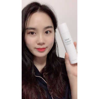 AHC 에이 에이치 씨 미니멀 10 워터리 에센스 — 5점을 준 리뷰어가 2018년 12월 올린 사용 사진