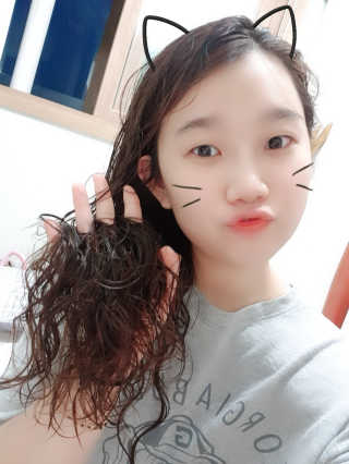 홈앤살롱 집에서 하는 모발클리닉 디스 이즈 앝 — 5점을 준 리뷰어가 2019년 8월 올린 사용 사진