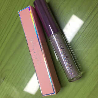 [블랙루즈] 펄블리 아이 글리터 4종 중 택 1 — 3.5점을 준 리뷰어가 2019년 8월 올린 사용 사진