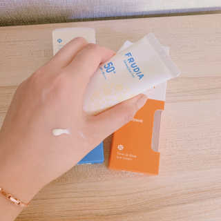 [후르디아] 혼합자차 선 에센스+톤업 선크림 2종 — 5점을 준 리뷰어가 2019년 5월 올린 사용 사진