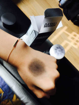 다슈코리아 다슈 안티 헤어로스 헤어쿠션 16g — 3.5점을 준 리뷰어가 2017년 3월 올린 사용 사진