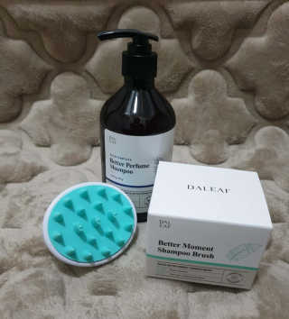 달리프 베러 퍼퓸 샴푸 1000ml 레이니데이 or 일랑로즈 — 5점을 준 리뷰어가 2020년 1월 올린 사용 사진