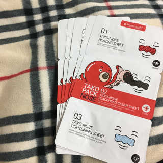 나이팅게일 TAKO PACK NOSE [문어코팩] — 3.5점을 준 리뷰어가 2017년 4월 올린 사용 사진