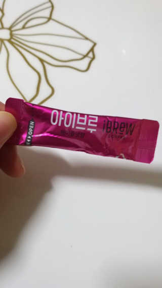 한국맥널티 아이브루 헤이즐넛향 100T — 4점을 준 리뷰어가 2019년 10월 올린 사용 사진