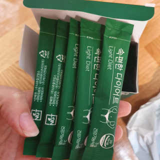 네츄럴굿띵스 속편한 다이어트 30포 — 5점을 준 리뷰어가 2019년 10월 올린 사용 사진