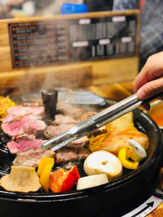 [화덕고깃간 마곡발산점] 화덕삼겹살2인분 — 5점을 준 리뷰어가 2018년 11월 올린 사용 사진