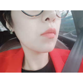 지고트 로맨틱 키스 립스틱 — 4점을 준 리뷰어가 2019년 3월 올린 사용 사진