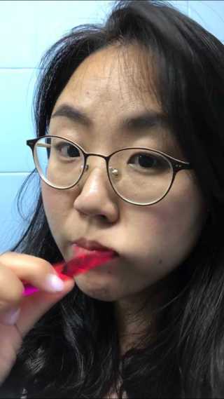큐어스크립트 닥터폴스 치약 라임만다린향 — 4.5점을 준 리뷰어가 2018년 4월 올린 사용 사진