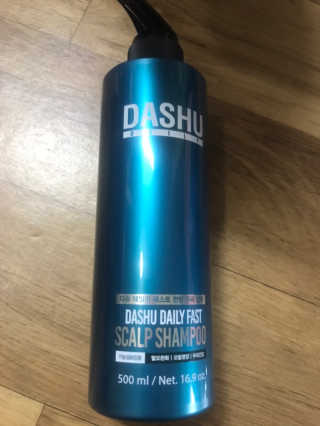 다슈코리아 다슈 데일리 패스트 한방 두피 샴푸 500ml — 4.5점을 준 리뷰어가 2020년 2월 올린 사용 사진