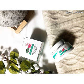 세바메드 우레아 수분폭탄크림 50ml — 4.5점을 준 리뷰어가 2019년 12월 올린 사용 사진