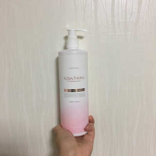 아쿠아큐링 아쿠아S링 퓨어리프레싱 헤어케어 500ml — 4.5점을 준 리뷰어가 2018년 8월 올린 사용 사진