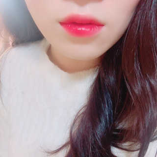 지고트 로맨틱 키스 립스틱 — 5점을 준 리뷰어가 2019년 3월 올린 사용 사진