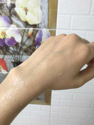줌마들도 인정한 샤카트 페이스앤바디 필링젤 310ml — 5점을 준 리뷰어가 2018년 4월 올린 사용 사진