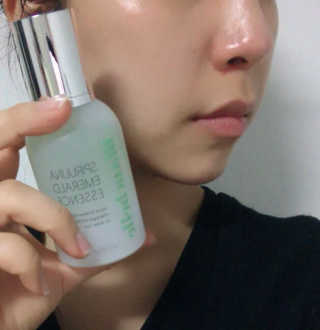 블랑벨 스피루리나 에메랄드 에센스 — 5점을 준 리뷰어가 2018년 2월 올린 사용 사진