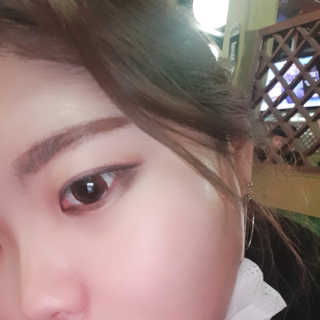니코피 퍼펙트 엣지 아이라이너 — 2점을 준 리뷰어가 2020년 1월 올린 사용 사진