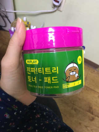 미플레이 진짜 티트리 토너 패드 — 4.5점을 준 리뷰어가 2018년 11월 올린 사용 사진