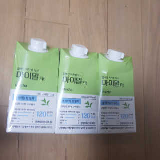 낫띵베럴 잘빠진 저지방 식사 마이밀Fit 말차 6팩 — 4.5점을 준 리뷰어가 2019년 7월 올린 사용 사진