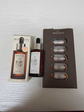 보타니티 [홍]조[진]정[결]케어 플라본 세럼 — 5점을 준 리뷰어가 2018년 5월 올린 사용 사진