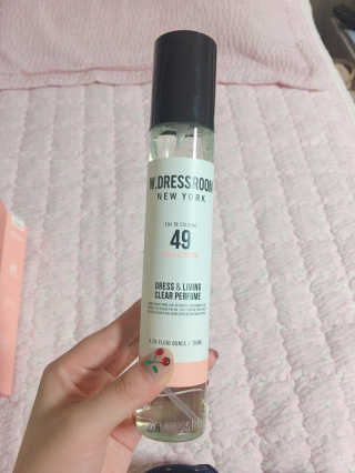 더블유드레스룸 드레스퍼퓸 150ml — 4.5점을 준 리뷰어가 2018년 8월 올린 사용 사진