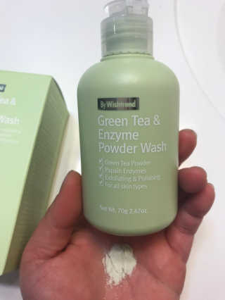 바이 위시트랜드 Green Tea Powder Wash — 5점을 준 리뷰어가 2017년 12월 올린 사용 사진