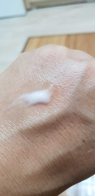세라바인 어드밴스드 오리지널 바이킹크림 — 4.83점을 준 리뷰어가 2018년 9월 올린 사용 사진