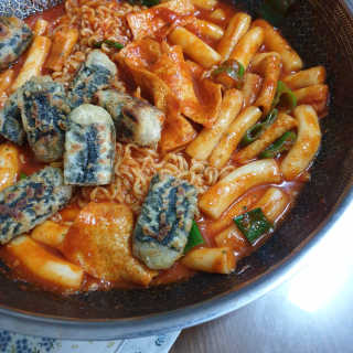 화곡미담 옛날 떡볶이 — 4점을 준 리뷰어가 2020년 3월 올린 사용 사진