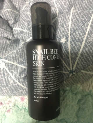 벤튼 스네일비 하이콘텐트 스킨 150ml — 4.17점을 준 리뷰어가 2017년 4월 올린 사용 사진