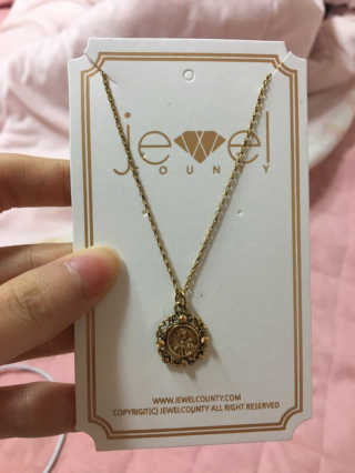 쥬얼카운티 92.5 Silver Byzantine Coin Pendant Necklace — 4.83점을 준 리뷰어가 2018년 11월 올린 사용 사진