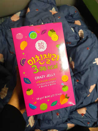 웰파인 [미친라인] 3.Kcal대 최저칼로리 미친젤리 — 5점을 준 리뷰어가 2018년 4월 올린 사용 사진
