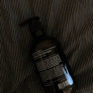 the naked object [탈모볼륨샴푸] 디블랙 팩 샴푸 — 4.5점을 준 리뷰어가 2020년 1월 올린 사용 사진