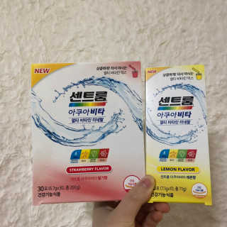 센트룸 아쿠아비타 레몬향, 딸기향 — 5점을 준 리뷰어가 2019년 8월 올린 사용 사진
