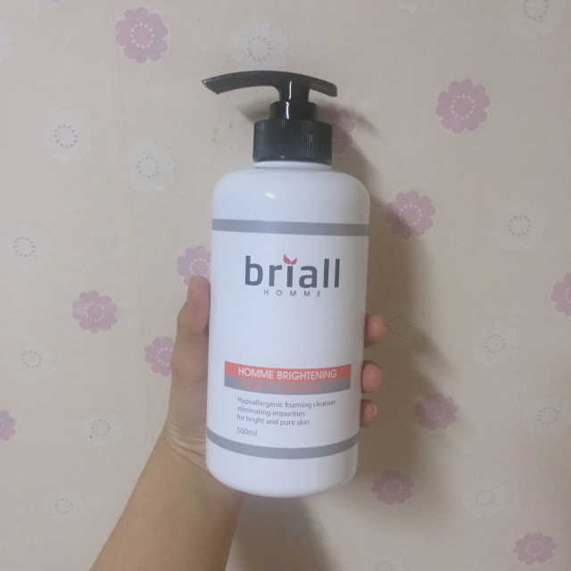브리올옴므 브라이트닝 폼클렌징 리뷰 사진