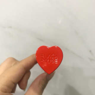 [블랙루즈] 컬러 락 하트 틴트 1+1 — 5점을 준 리뷰어가 2019년 8월 올린 사용 사진