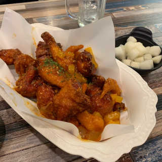 도담치킨 수유점 [도담치킨_수유점] 20,000원 내에서 자유롭게 즐기기 — 3.5점을 준 리뷰어가 2019년 3월 올린 사용 사진