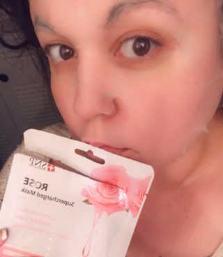 SNP Supercharged Mask_Rose Centifoli Flower — 5점을 준 리뷰어가 2018년 12월 올린 사용 사진