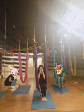 [별이 빛나는 요가필라] 플라잉요가, 일반 요가 4회 — 5점을 준 리뷰어가 2019년 1월 올린 사용 사진
