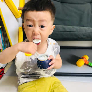 [매일 바이오] 생크림요거트 플레인 12개 + 유자 12개 — 5점을 준 리뷰어가 2019년 7월 올린 사용 사진