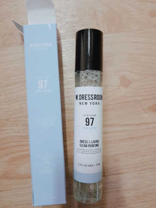 더블유드레스룸 드레스퍼퓸 150ml — 5점을 준 리뷰어가 2018년 5월 올린 사용 사진